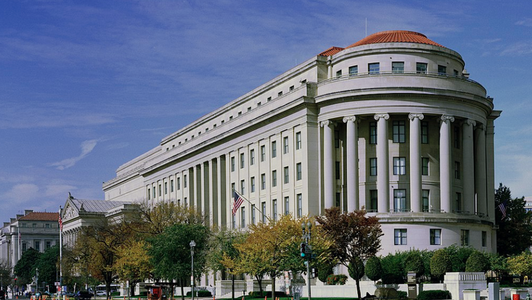 FTC از پلتفرم های اجتماعی می خواهد که فرآیندهای خود را برای محافظت از کاربران در برابر تبلیغات کلاهبرداری ترسیم کنند.